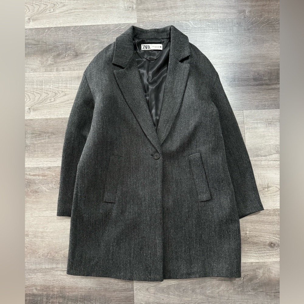 Women’s Zara coat size M